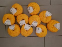 Merino Wolle 90% Merino 10% Polyester 10 Knäuel