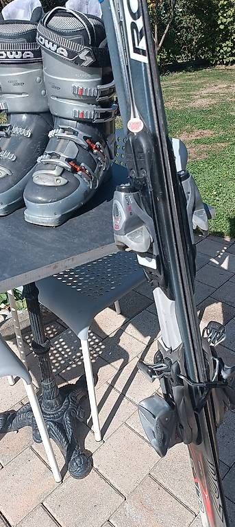 Skis: Ski  Rossignol + chaussures Lowa + batons – Gebraucht aus Suchy von lny_ct55 1