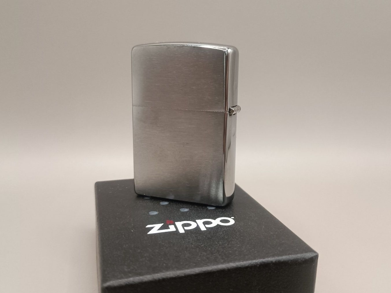 Zippo Accendini: Zippo Vietnam Tribute box NEW – Nuovo e nell'imballaggio originale da Pampigny venduto da Calypso06 2
