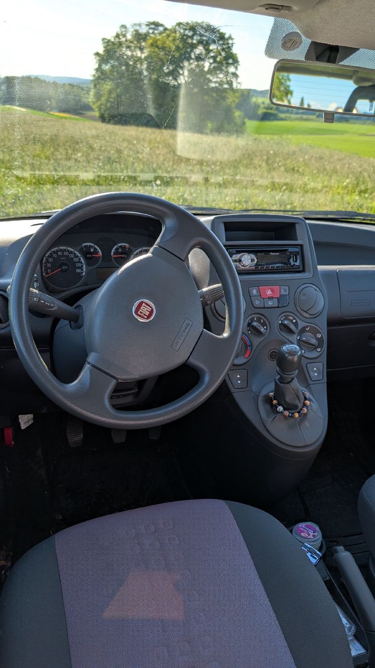 Fiat Automobili: Fiat Panda Kleinwagen – Usato da Wagerswil venduto da AlecRobin 5
