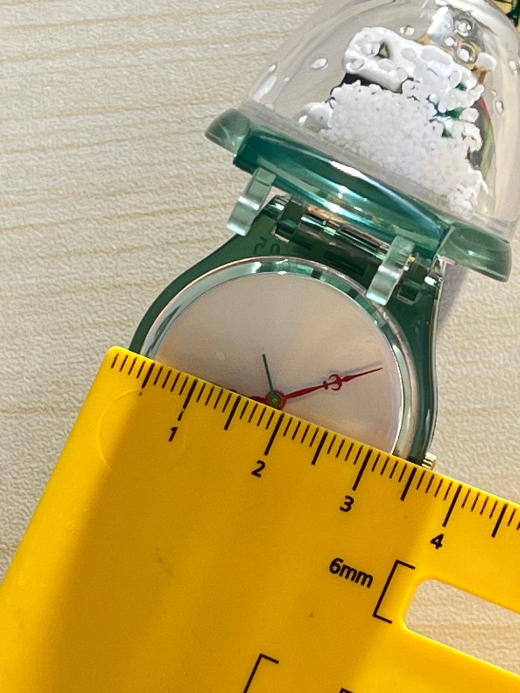 Swatch Orologi: Swatch Schneeballuhr, Limitierte Weihnachtsedition, SuBer... – Usato da Grenchen venduto da chththl 3