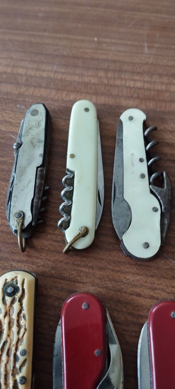 Taschenmesser: Lot de couteaux – Gebraucht aus La Chaux-de-Fonds von jac_9llg 1