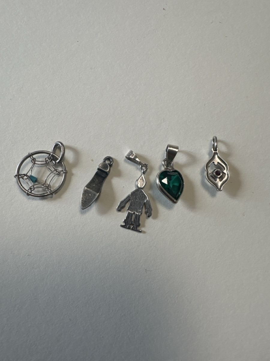 Altri gioielli: lot Pendentif en argent – Usato da Montreux venduto da Pipo7878 1