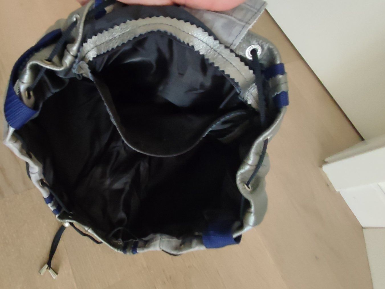 Borse da donna: Silber Leder Tasche. :) – Nuovo (secondo la descrizione) da Bellikon venduto da MellonCollieMitTwint 1