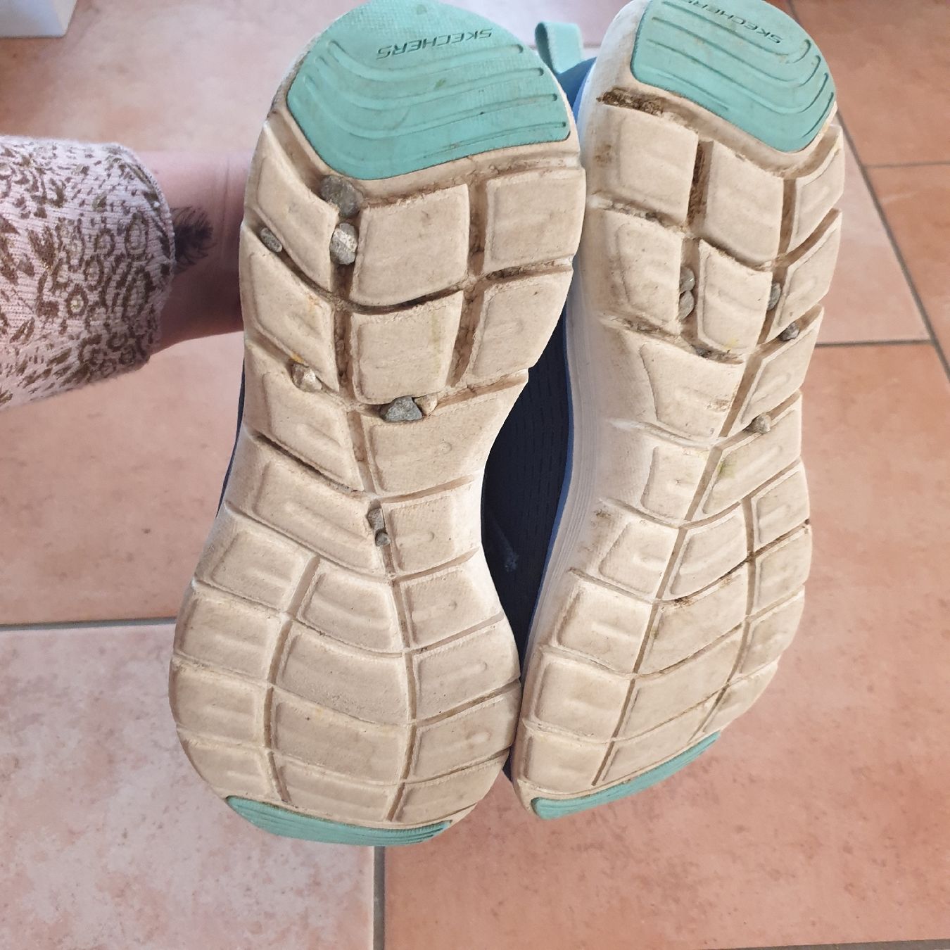 Scarpe da donna: Damen Skechers Schuhe – Usato da Zihlschlacht venduto da Sun25 5