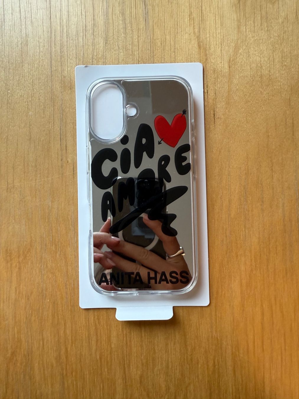 iPhone 16 hlle von Anita Hass (Neu und originalverpackt) in Zrich fr CHF  50  mit Lieferung auf Ricardo kaufen