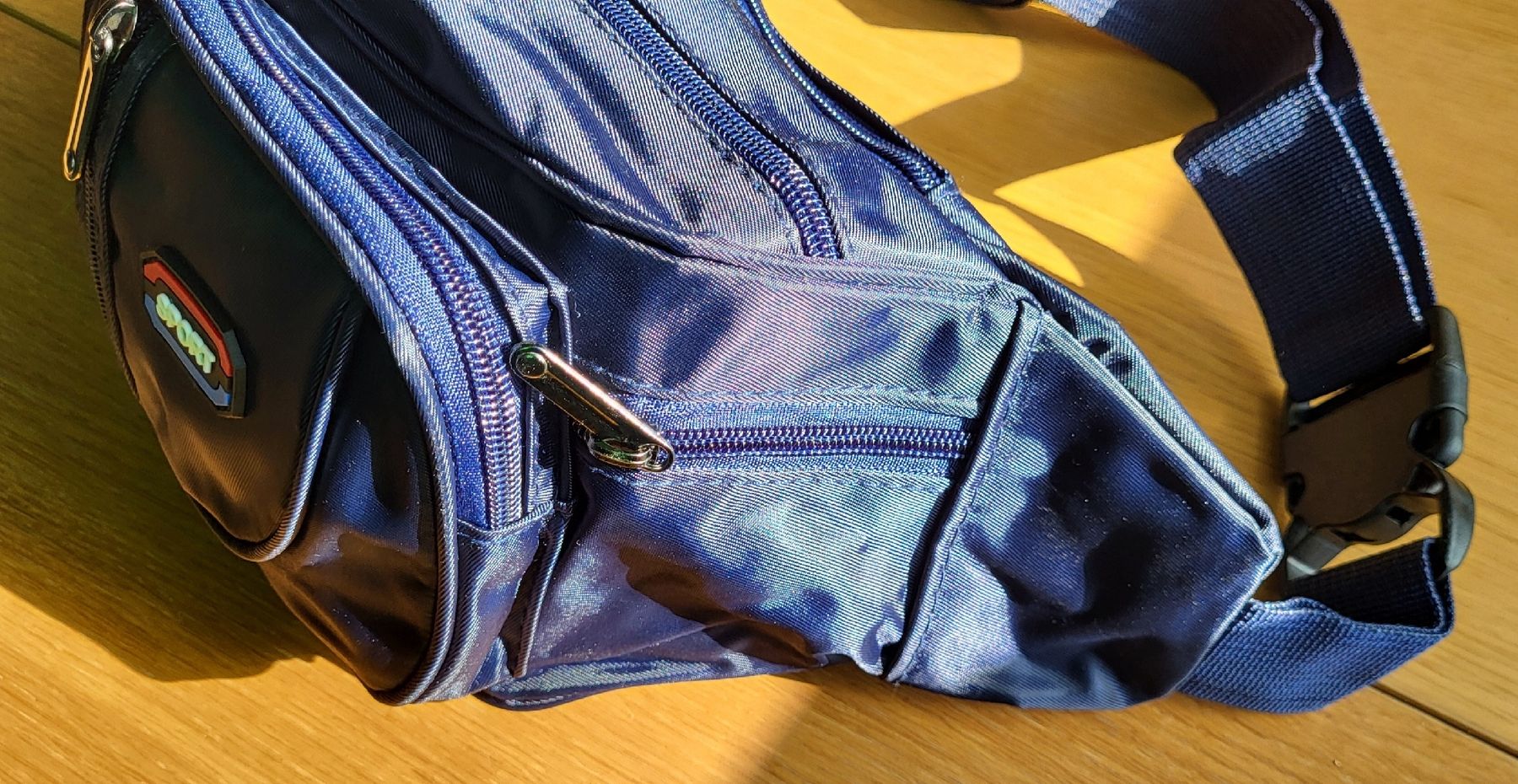 Borse: Blaue Bauchtasche / Gürteltasche – Nuovo e nell'imballaggio originale da Figino venduto da mayam63 2