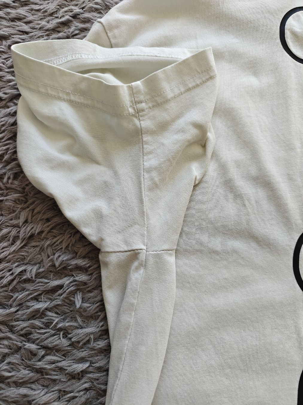 Fila T-shirt: Fila T Shirt – Usato da Pieterlen venduto da Saemelili 6