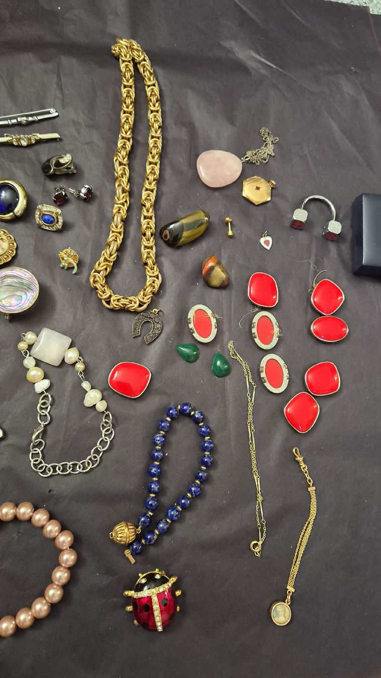 Autres bijoux: Schmuck Konvolut diverse – D'occasion à Kölliken par Upcycling-by-Mc-TAM 9