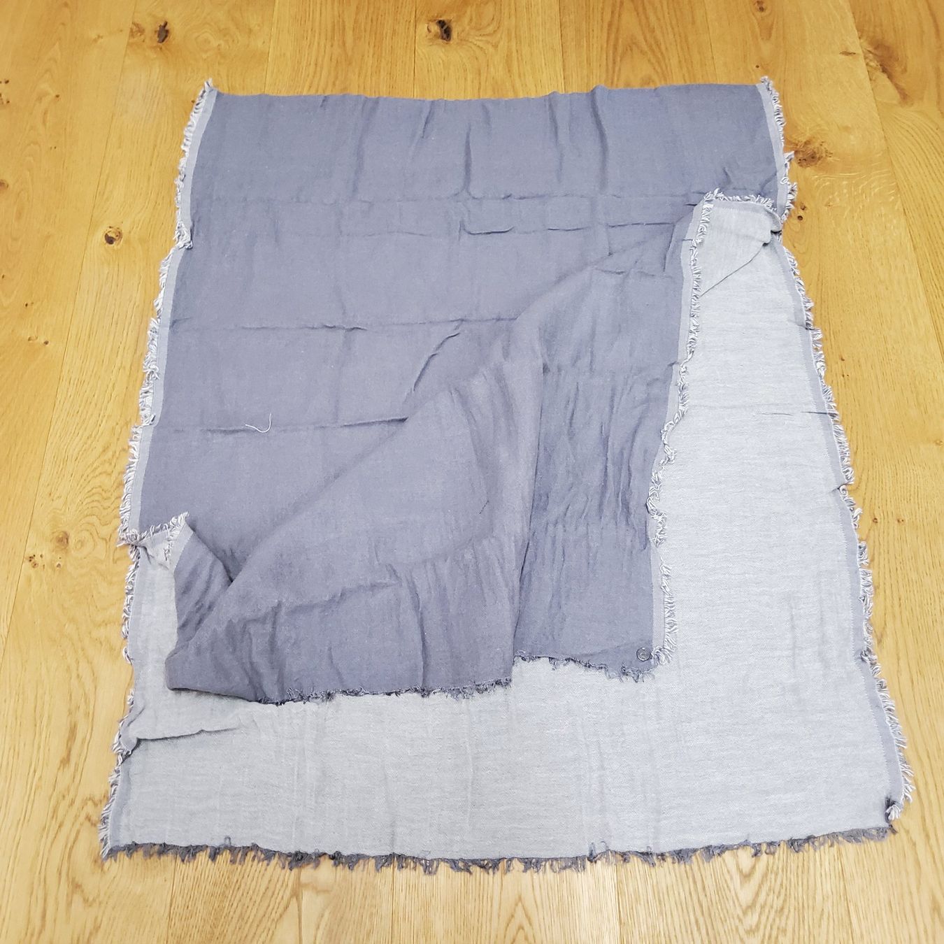Esprit Lotti di vestiti: Kleiderpacket: Hosen, Schals – Usato da Naters venduto da 3904Naters 8