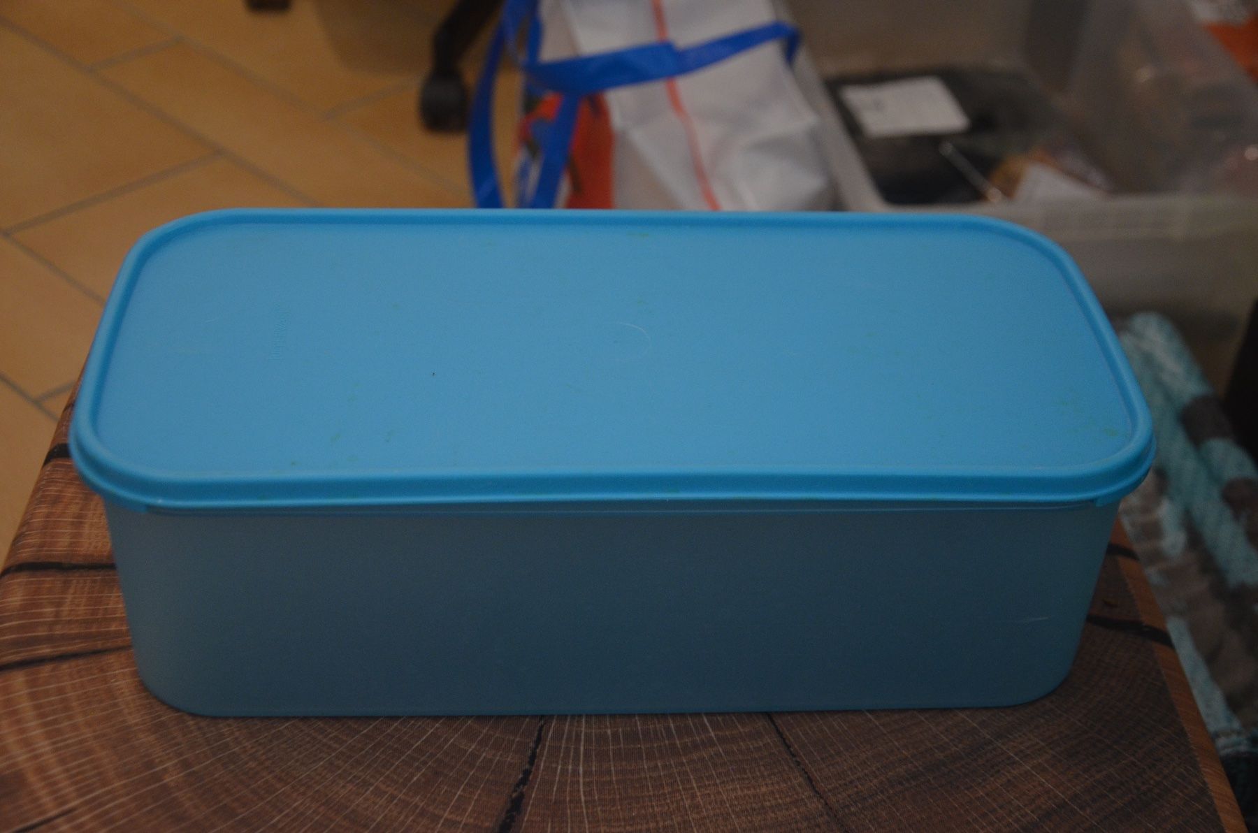 Tupperware Contenitori & Simili: TUPPERWARE BOITE – Usato da Chiasso venduto da Dolly015
