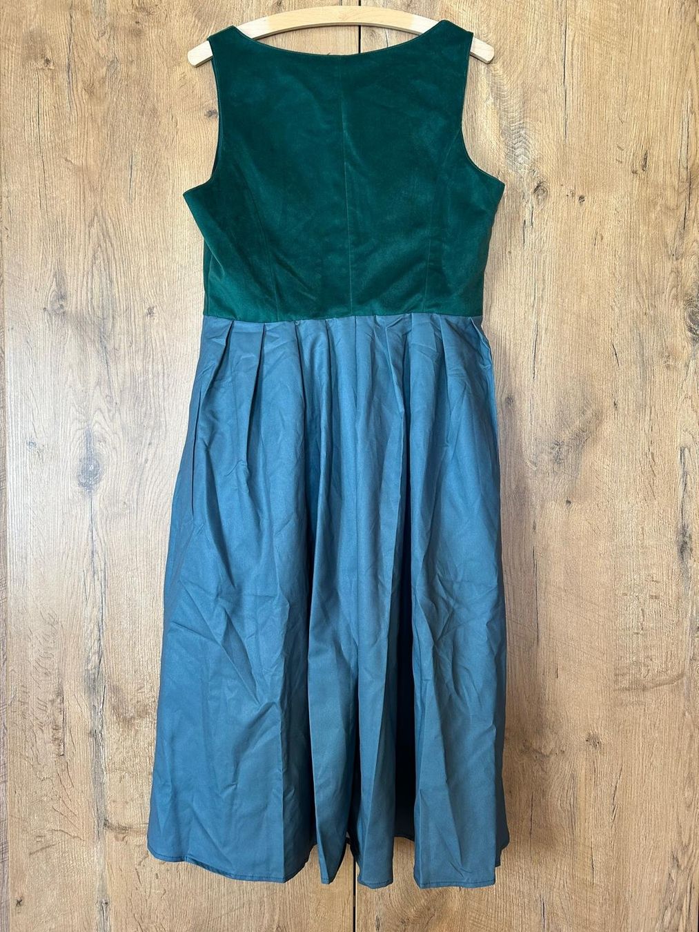 Vestiti: Dirndl, neuwertig, Gr. M – Usato da Zezikon venduto da des_8ct6 2
