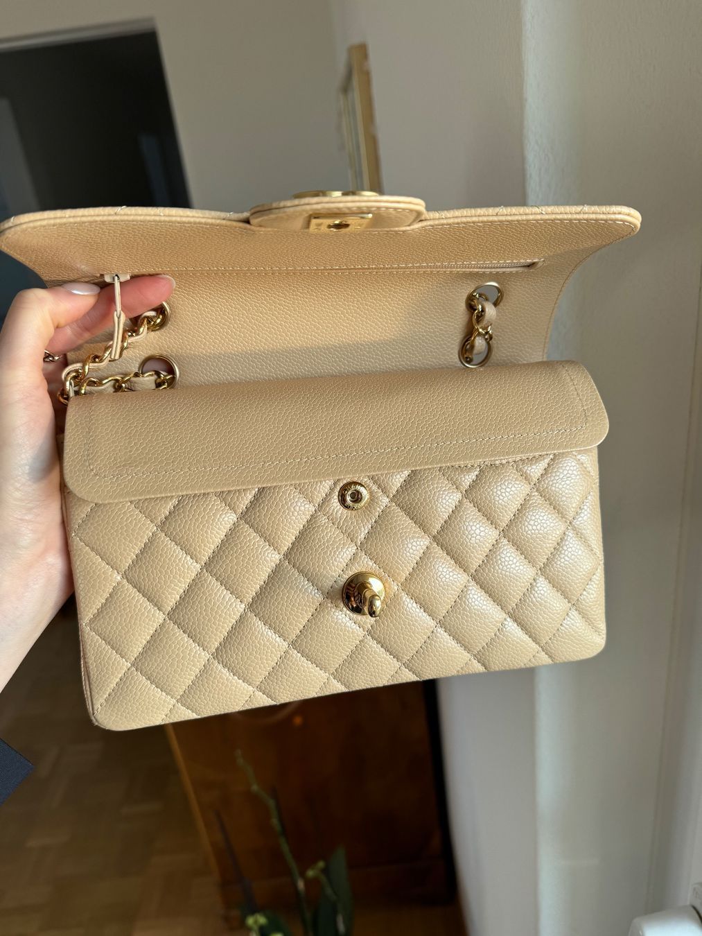 Chanel Taschen für Damen: Chanel Tasche small Fullset 2023 – Gebraucht aus Aarau von runway33 3
