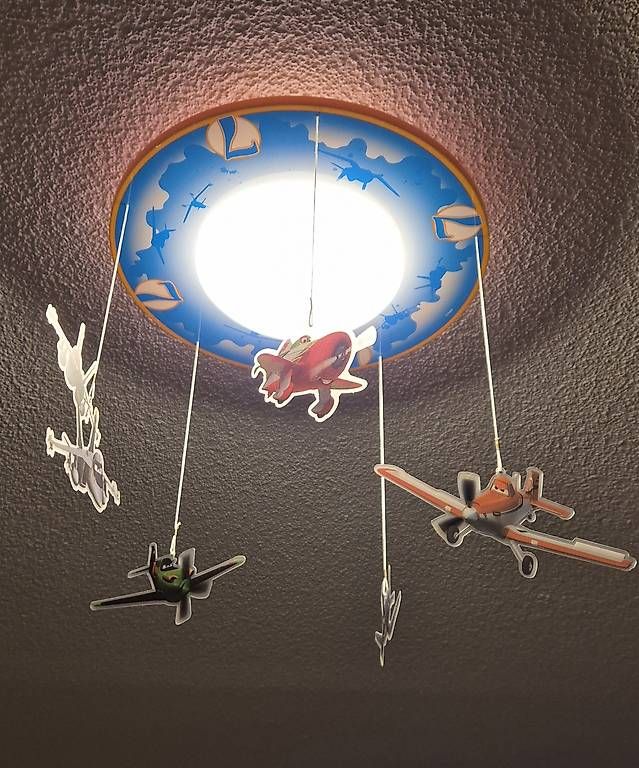 Lampen: Kinderwandleuchte Plan – Gebraucht aus Hinterkappelen von Betla 1