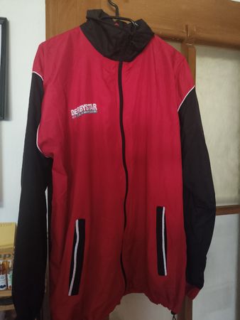 Derbystar Jacke rot/schwarz Grösse L guter Zustand