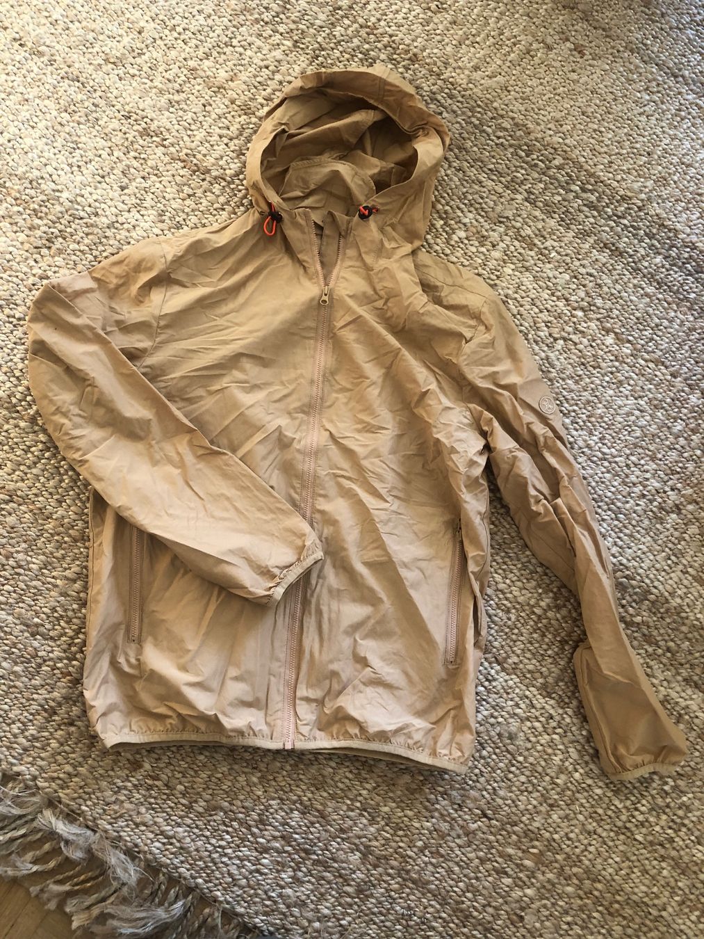 Giacche: Nachhaltige Regenjacke – Nuovo (secondo la descrizione) da Zürich venduto da springsummer