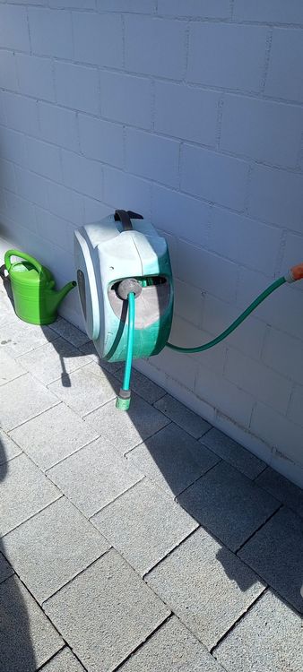 BluSeal Einziehbare Wasserschlauchtrommel – Für Heißes & Kaltes Wasser, 15,2 M, Ultraleicht