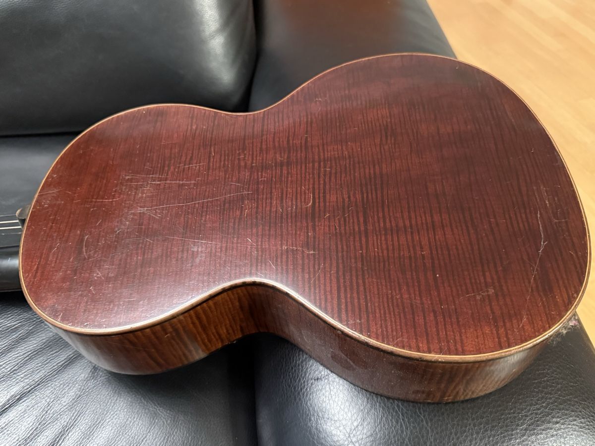 Strumenti musicali: Antike Gitarre der Marke Max Amberger – Usato da Goldach venduto da Donpancho 4
