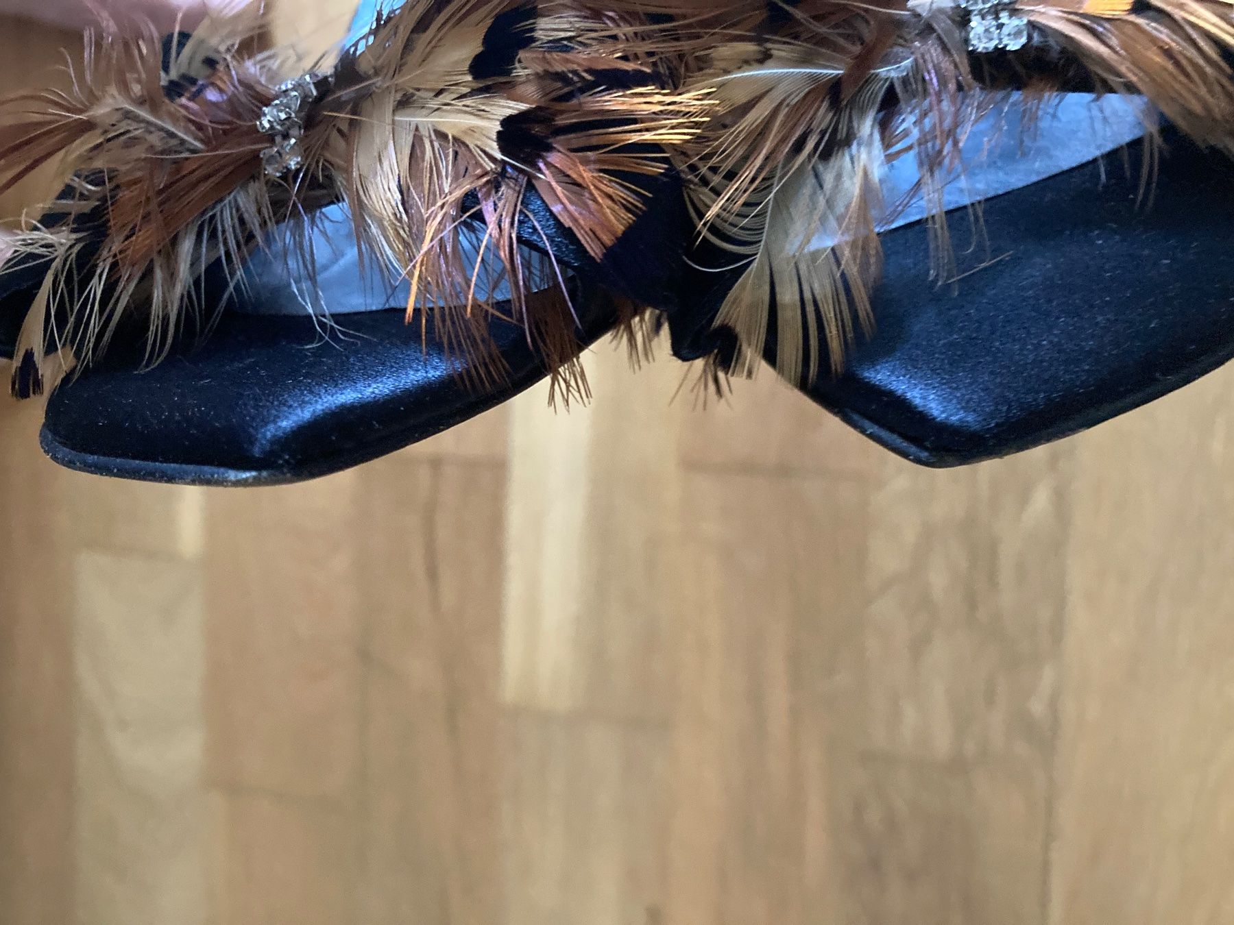 Kate Spade Scarpe da donna: Kate Spade Sandals with Feathers,  36 – Usato da Luzern venduto da AM2nd 4