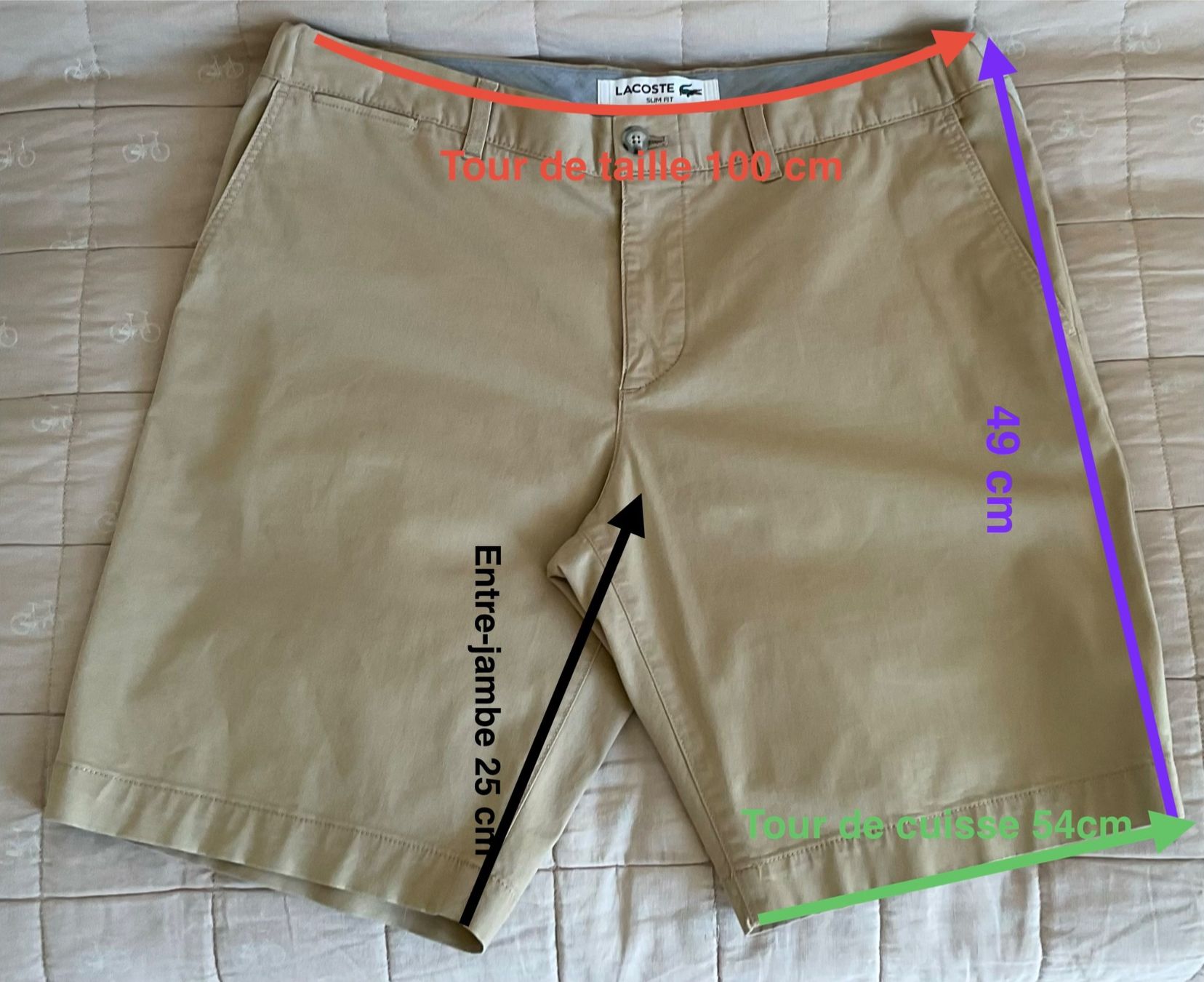 Lacoste Pantaloni: Lacoste short slim fit  beige - FR 46 – Usato da Corseaux venduto da Mililaforet75 9