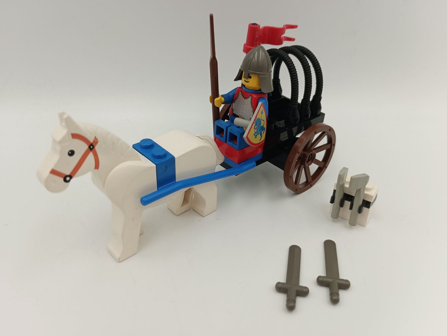 Lego Giocattoli: 6016 Knights' Arsenal – Usato da Bremgarten AG venduto da redstar69