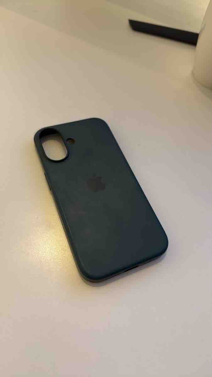 Apple Covers & Schutzfolien: Apple iPhone 16 Hülle – Gebraucht aus Ermatingen von shockhab 1
