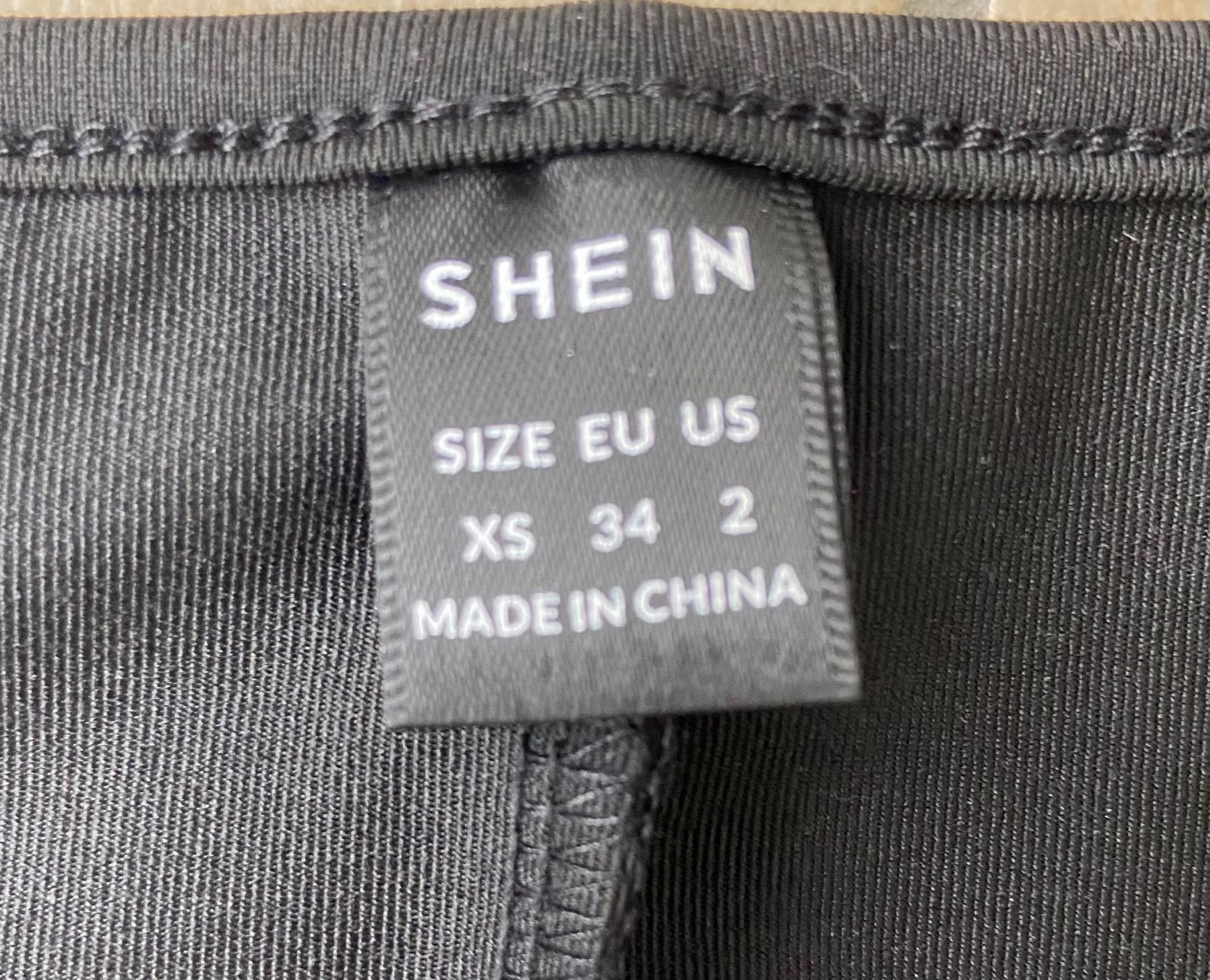 Shein Tute: Combinaison courte , SHEIN, noire, XS – Nuovo (secondo la descrizione) da Moutier venduto da chicboutique 2