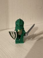 LEGO Knights Kingdom II Rascus Minifigur mit Rüstung, Helm u