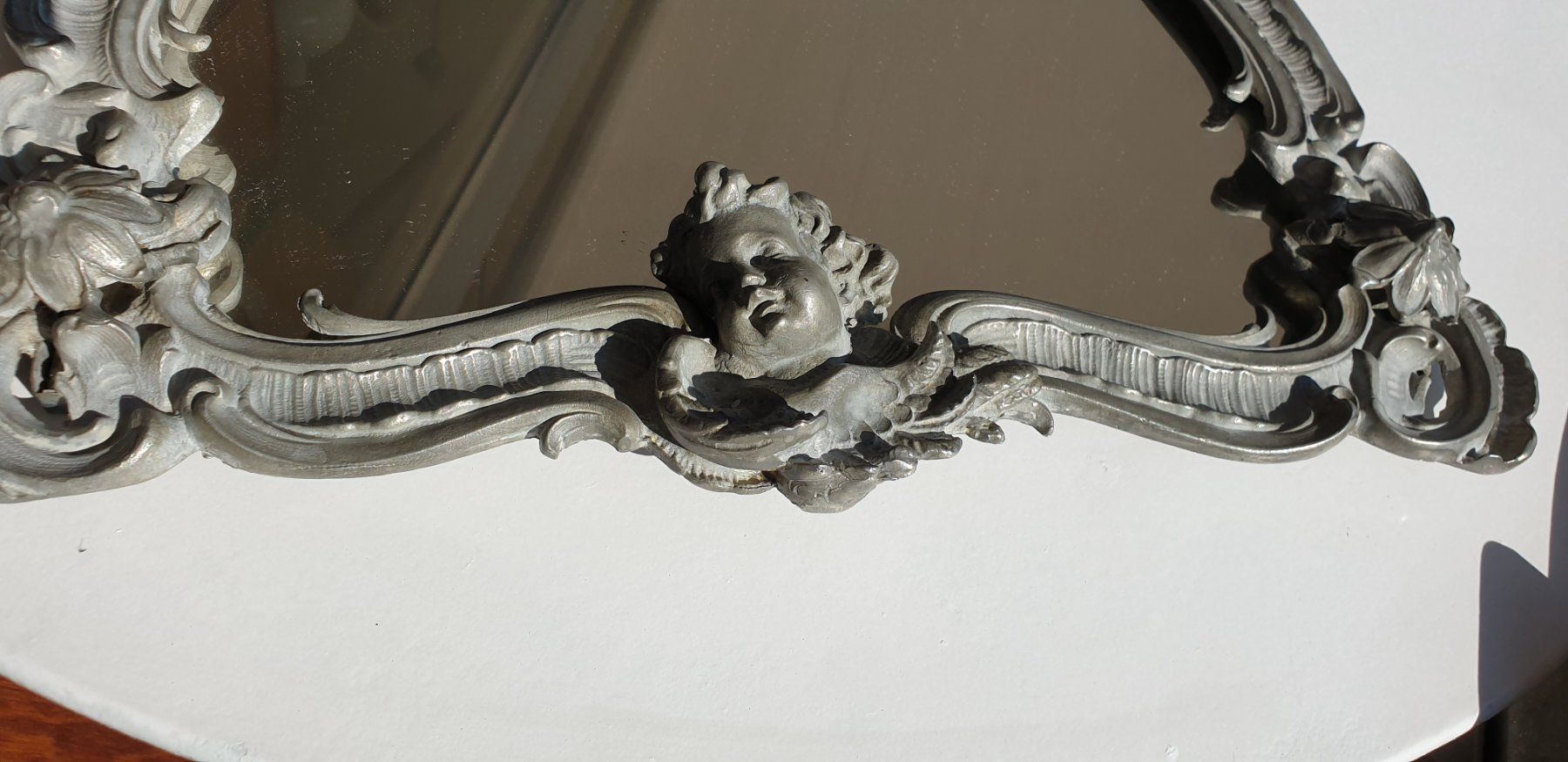 Specchi: Antiker Spiegel mit Engel Putti Figuren – Usato da Emmen venduto da Brockofsky 5