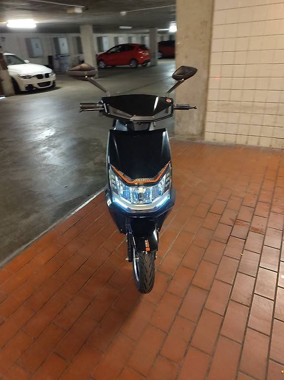 Scooters: Pit Elektro Roller 25 kmh – Gebraucht aus Suhr von nogil