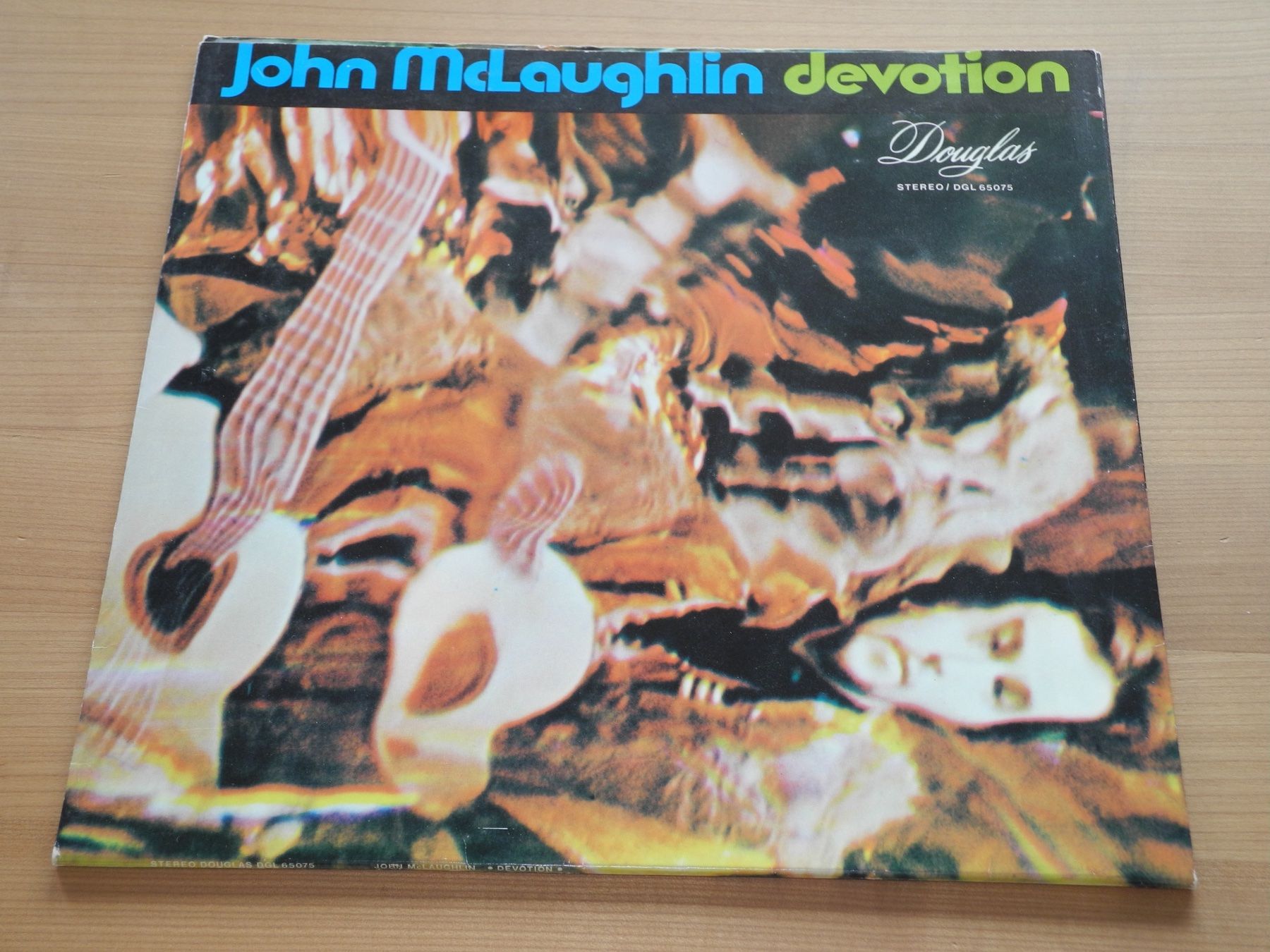 Schallplatten: JOHN MCLAUGHLIN - DEVOTION - DOUGLAS – Neu (gemäss Beschreibung) aus Fahrwangen von Swirl2