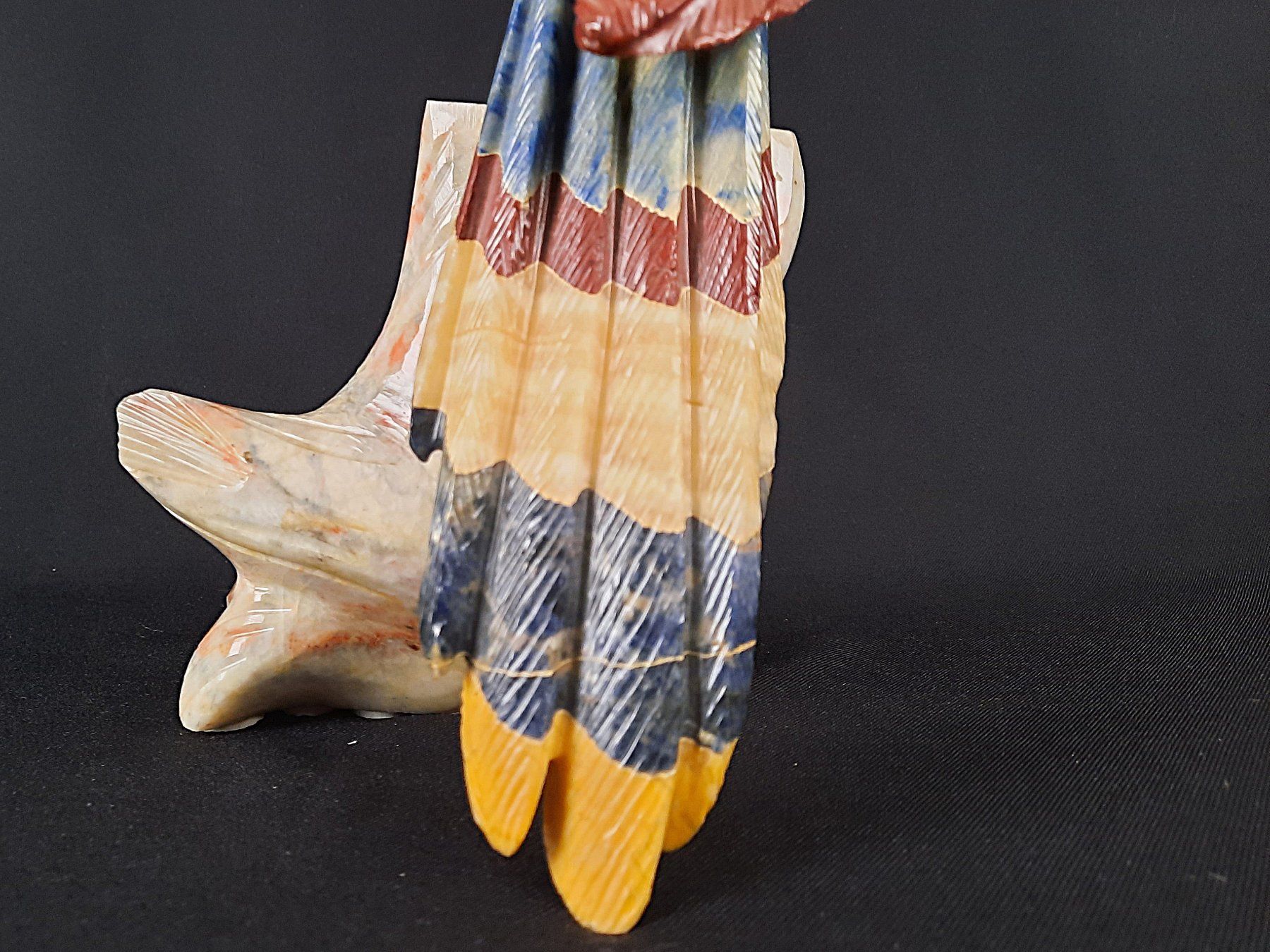 Figuren: Handgeschnitzte Papagei-Figure – Defekt aus Beinwil am See von Restwert_Beinwil 6