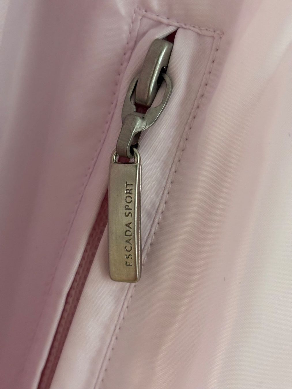 Escada Giacche: Escada Sport Jacke – Usato da Wetzikon ZH venduto da Deba26 2