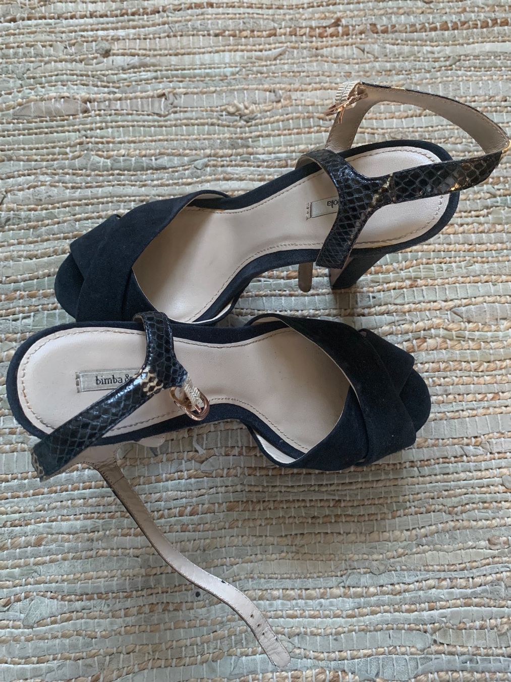 Scarpe da donna: Sandales compensées en daim - pointure 38 – Usato da Nyon venduto da ikel78 5
