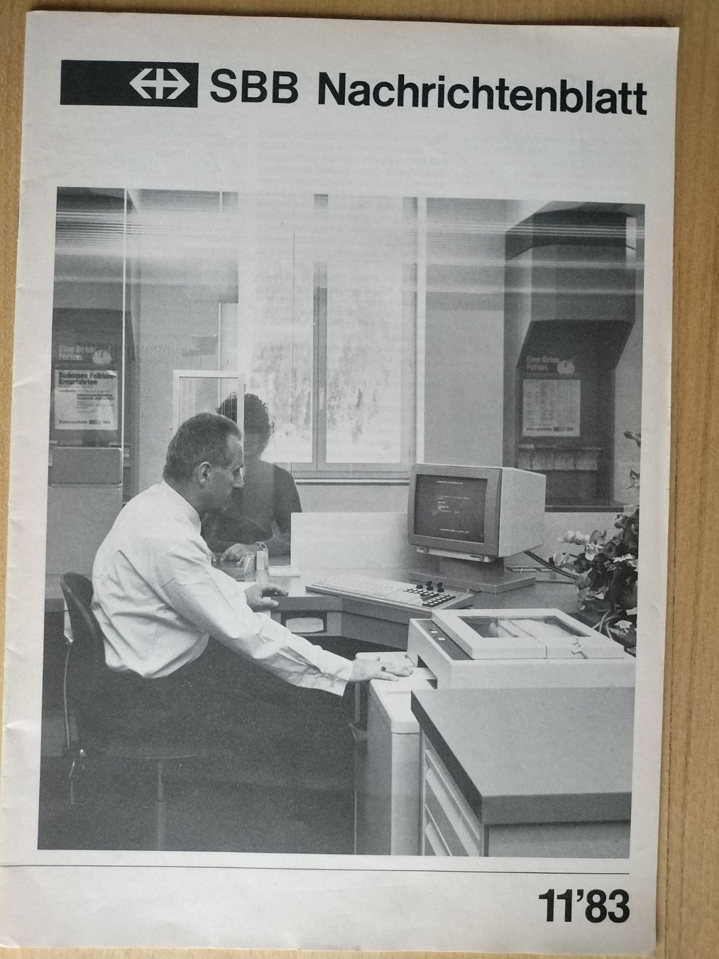 Riviste & Magazine: SBB CFF FFS Nachrichtenblatt von 1983 – Usato da Schwanden Sigrisw venduto da pho_2mc9