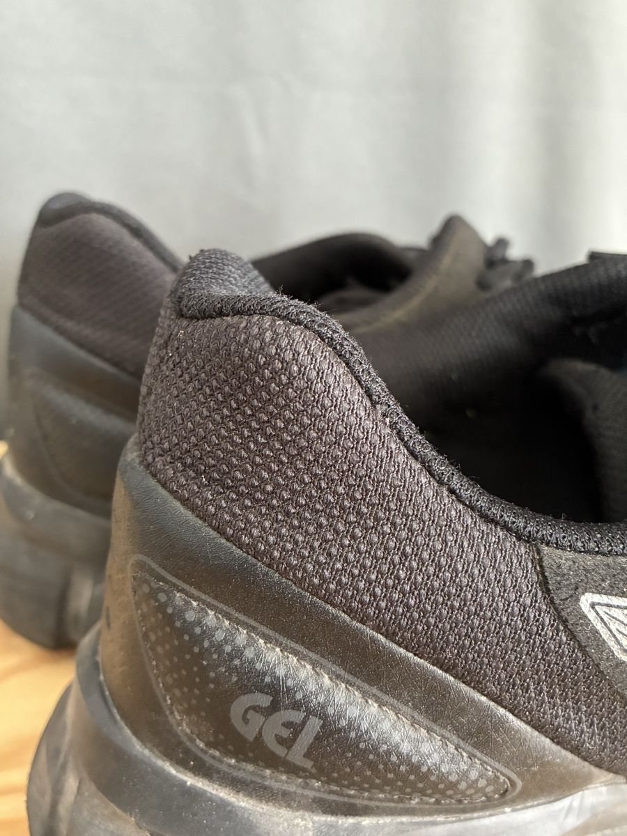 Asics Scarpe da uomo: Chaussure Asics homme – Usato da Prilly venduto da Valentin833 2