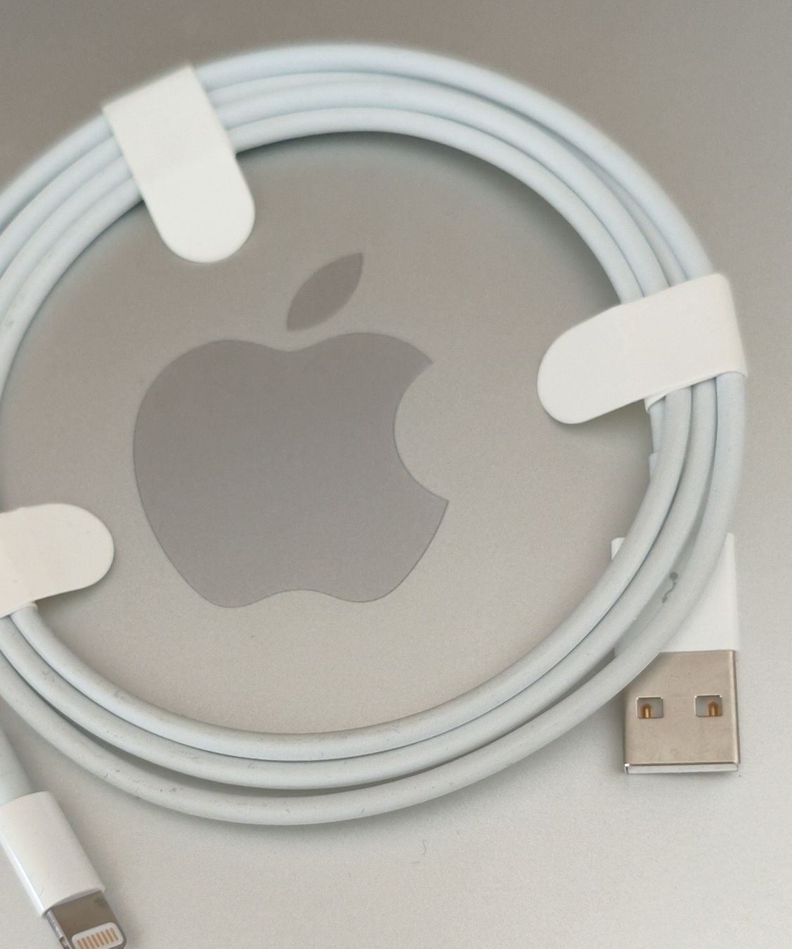 Apple Câbles: Apple Lightning USB Cable 1m White New – Neuf avec emballage d'origine à Bern par Janick.Spielmann