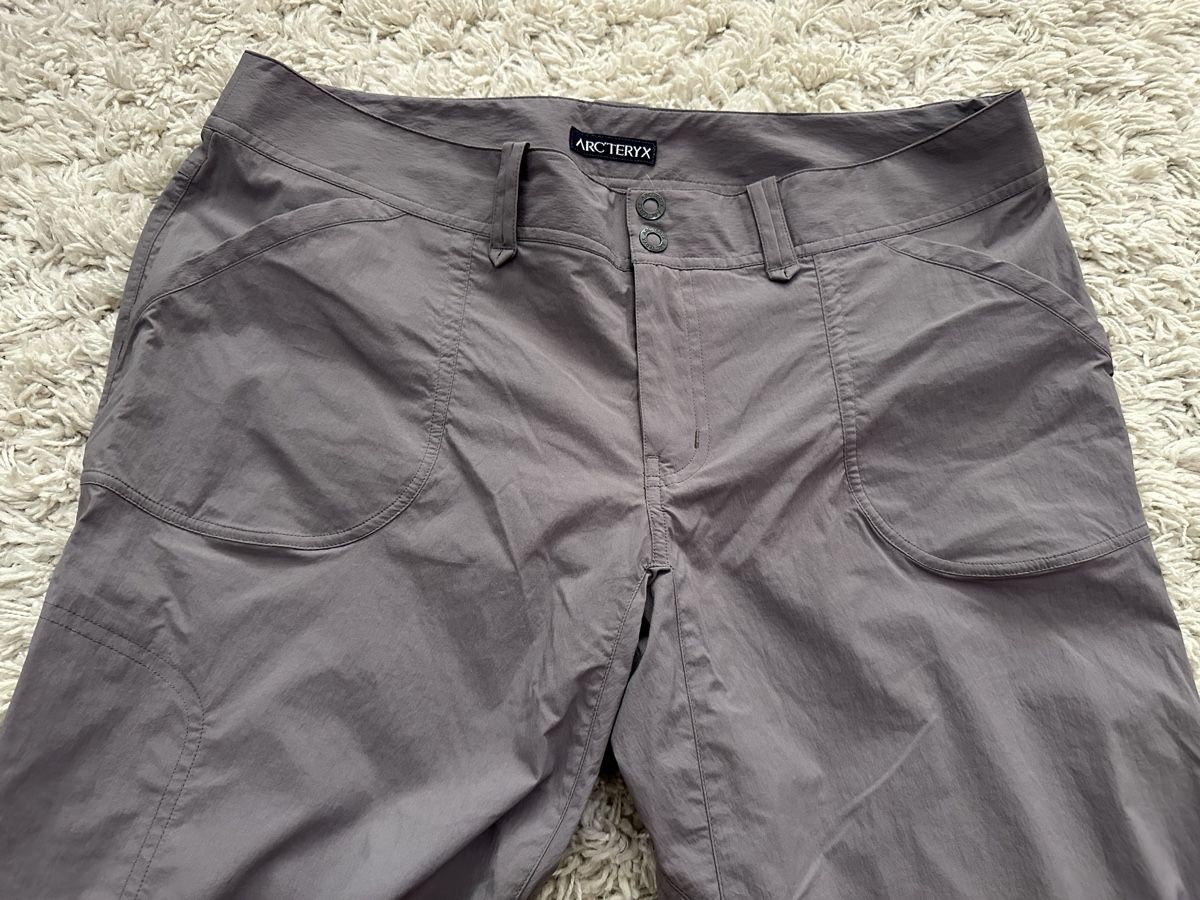 Arcteryx Pantaloni: Arcteryx Wanderhose Gr.L (Damen) – Usato da Bern venduto da BrandVilla 2