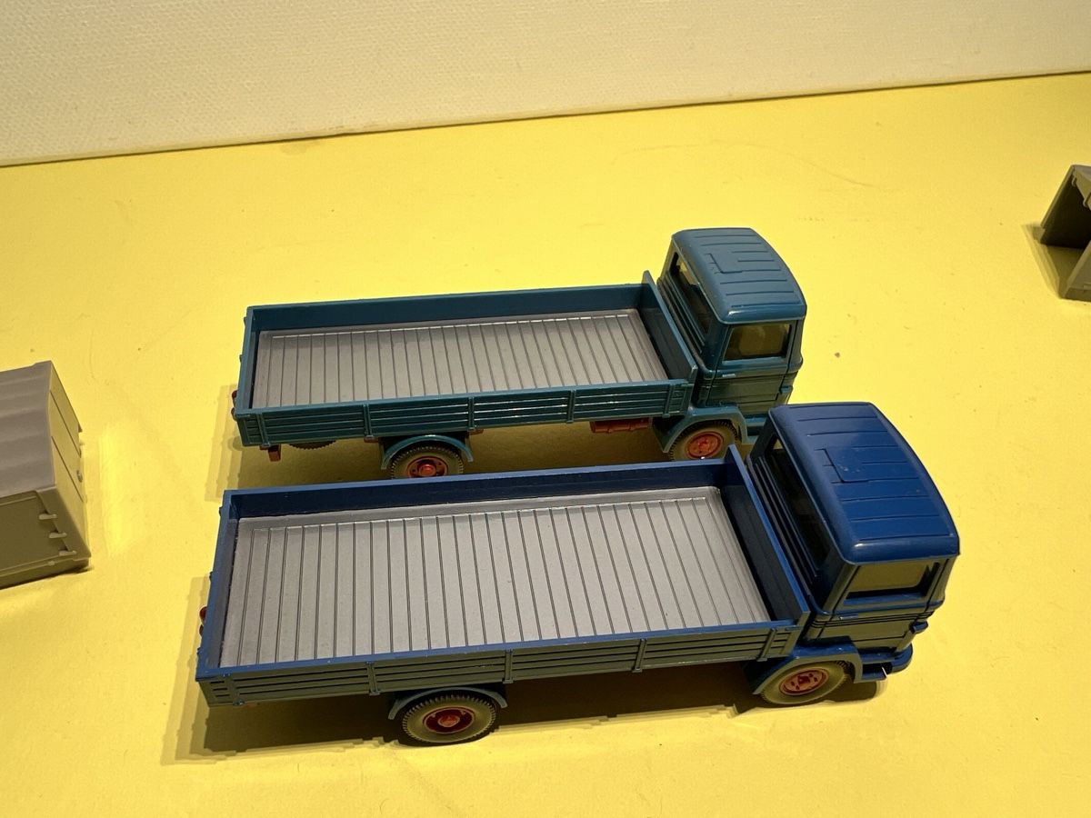 Wiking Modellini d'auto: 2x Wiking MB 1317 Langpritsche in 1/87 – Usato da Weinfelden venduto da Kammerflimmern 5