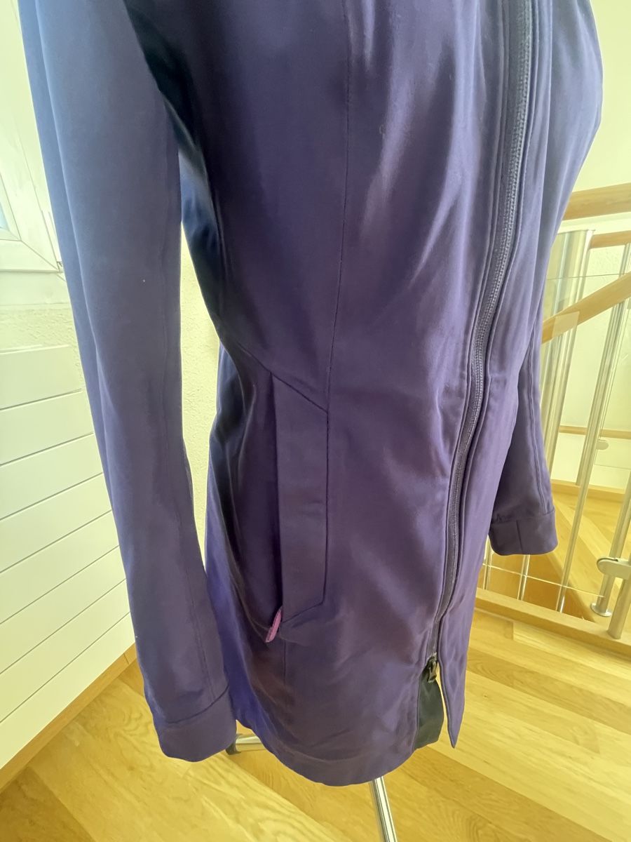 Arcteryx Cappotti: Arcterix, Windstopper Mantel, xs – Usato da Zürich venduto da Derya011 1