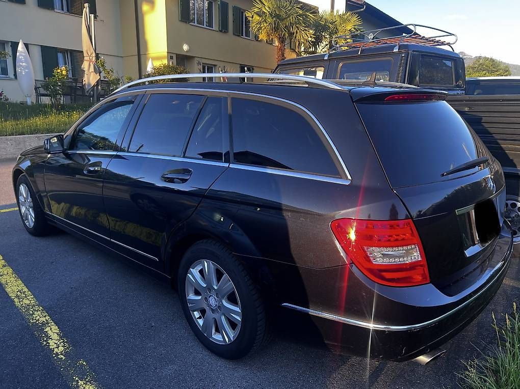 Mercedes-Benz Automobili: Mercedes-Benz C 200 T – Usato da Immensee venduto da Mdin 1