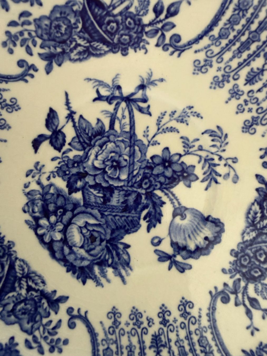 Piatti: BURLEIGH  ENGLAND  FLORA  UNTERTASSE   TELLER – Usato da Subingen venduto da ArtBead 1