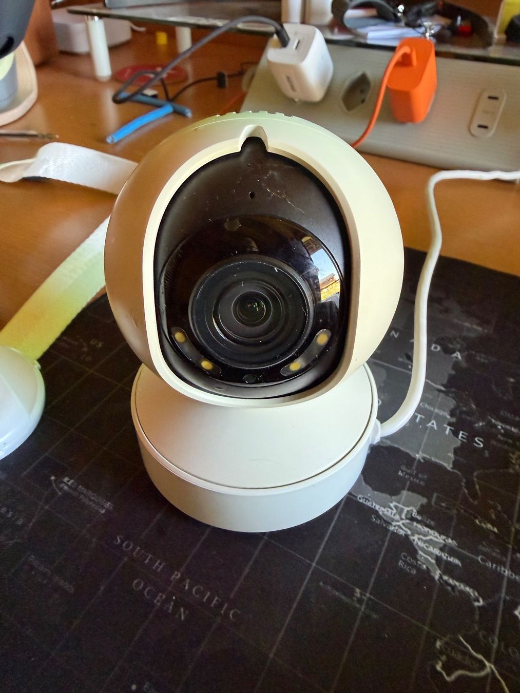 Reolink Camcorder: Reolink E1 Outdoor PoE Caméra PTZ 5 MP – Gebraucht aus Leysin von Ianspare 1