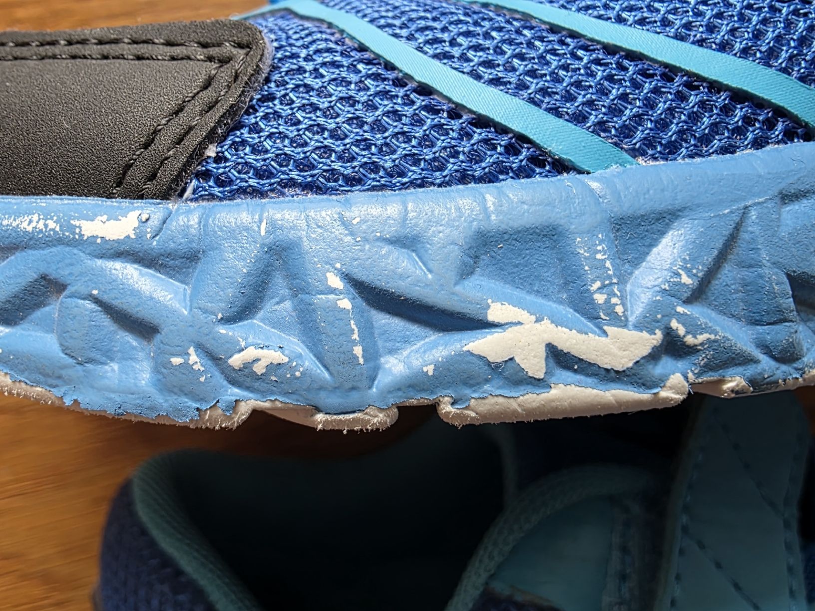 Dosenbach Scarpe per ragazzi: Kinder Turnschuhe Vty Grösse 32. – Nuovo (secondo la descrizione) da Zell LU venduto da claro62 5