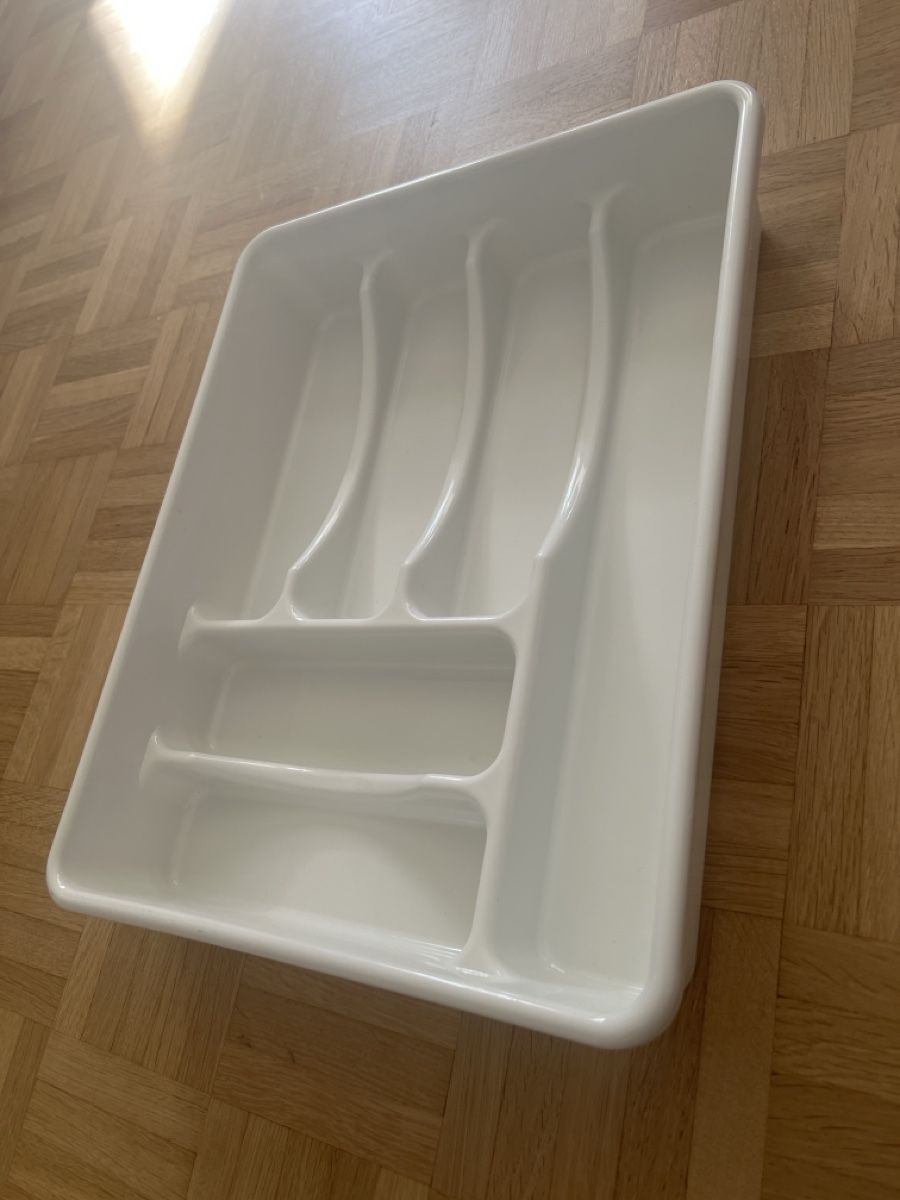 Ikea Contenitori & Simili: Besteckkasten weiss – Usato da Buchrain venduto da Ricardo_User18 2