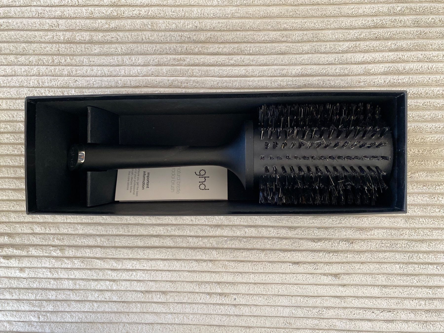 Altro per la cura dei capelli: GHD Rundbürste Grösse 4 – Nuovo (secondo la descrizione) da Basel venduto da NadineW95