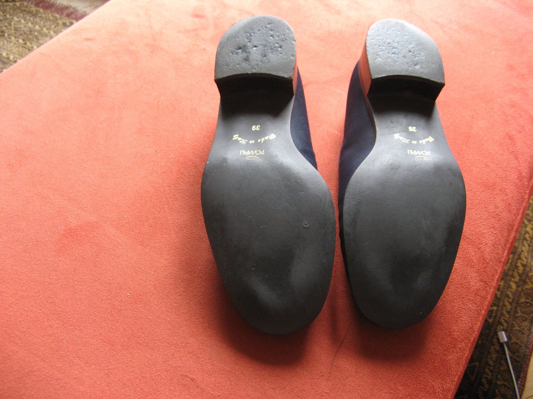 Chaussures femmes: Pompili Halbschuhe dunkelblau Gr. 39 – D'occasion à Zürich par apil 1