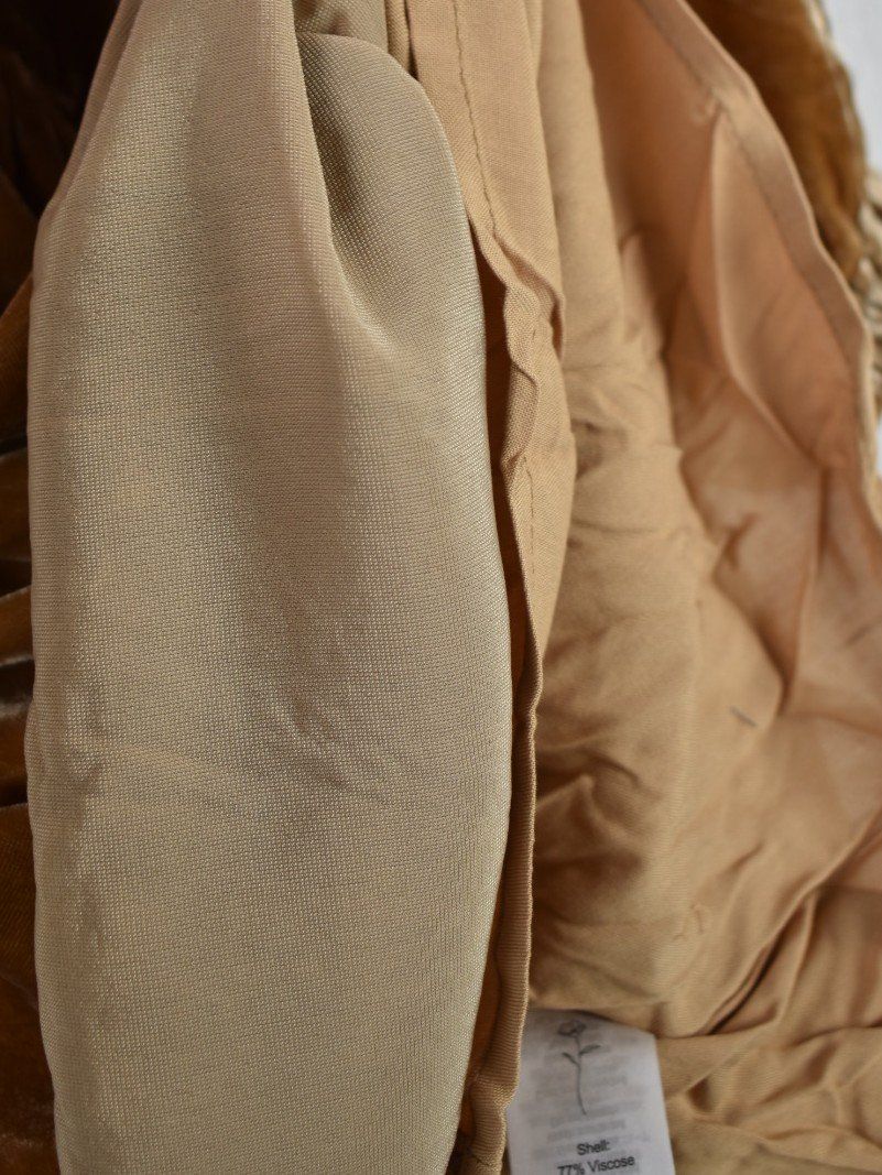Vestiti & Gonne: Noralee Samtkleid, neu, Gr.104, braun/gold – Nuovo (secondo la descrizione) da Nürensdorf venduto da 2ND_STORY 6