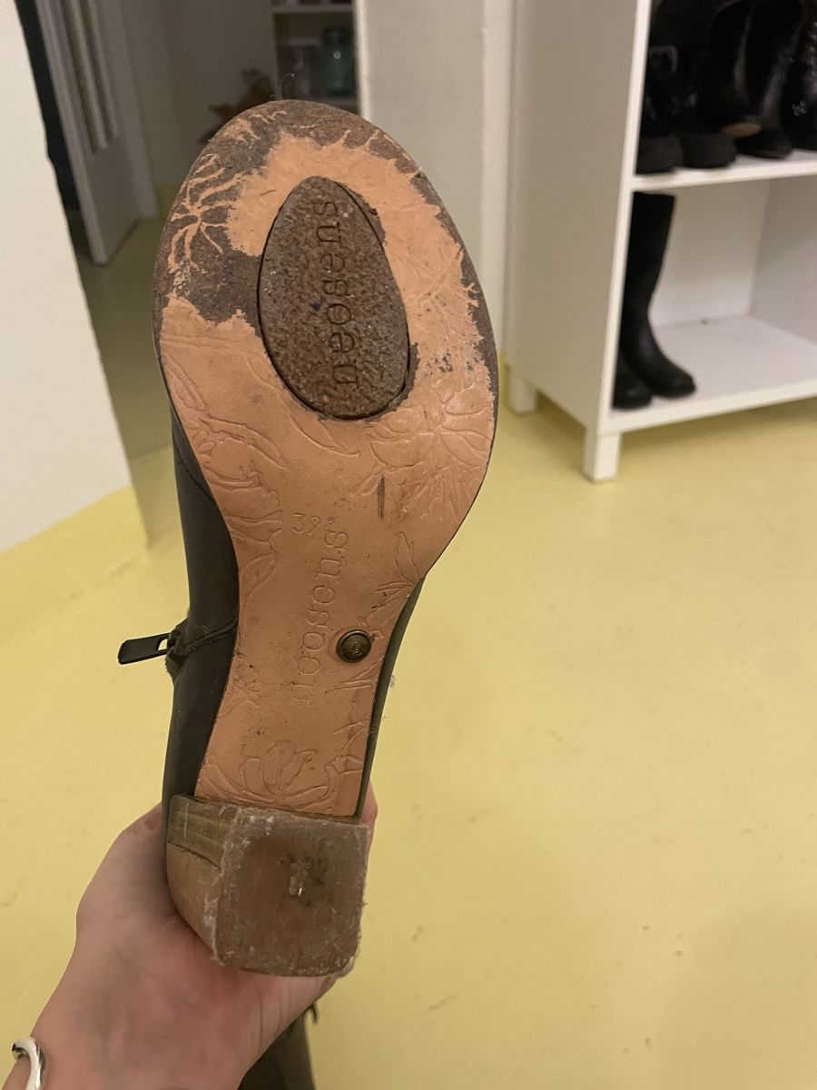 Chaussures femmes: Gr. 39 - warm gefüttert – D'occasion à Zürich par Claudia0174 3