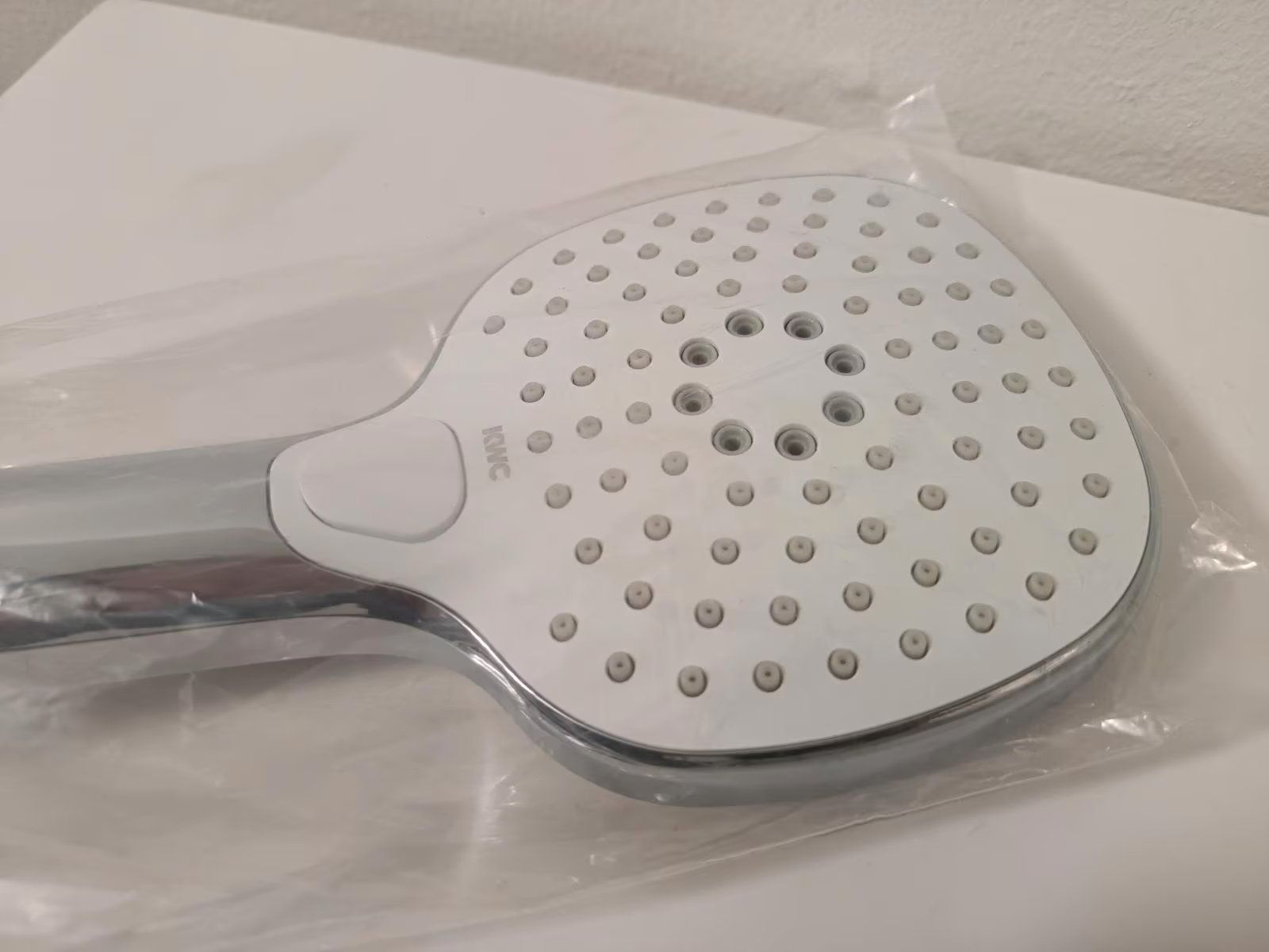 Kwc Soffioni doccia: KWC Duschbrause CHOICE-H verchromt, NEU – Nuovo e nell'imballaggio originale da Ostermundigen venduto da Schnubi86 2